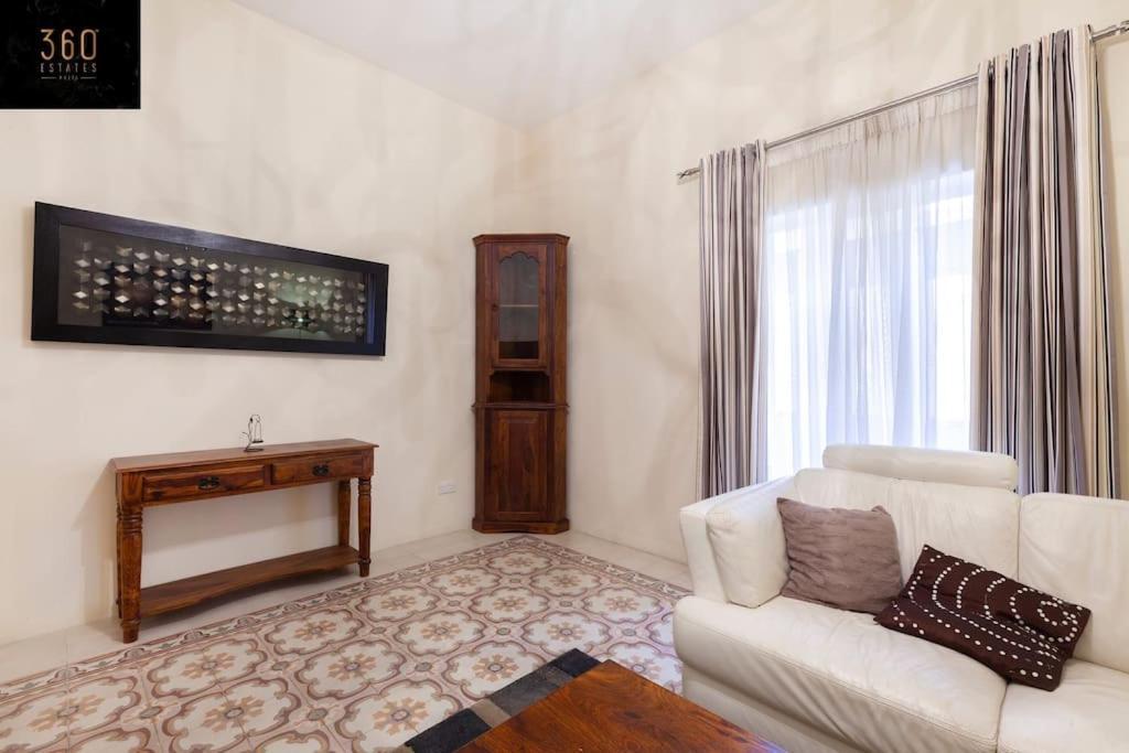 Beautiful, Typical Maltese 4Br Home With Roof Top By 360 Estates Sliema Exterior foto