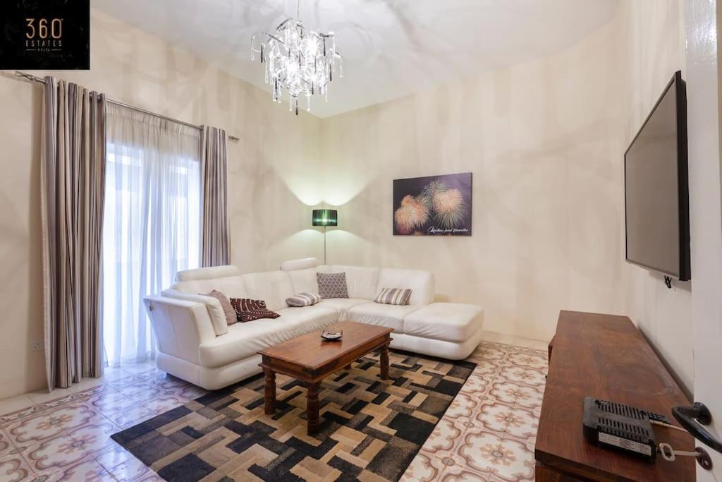 Beautiful, Typical Maltese 4Br Home With Roof Top By 360 Estates Sliema Exterior foto
